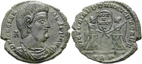 RÖMISCHE KAISERZEIT. Magnentius, 350 - 353 n. Chr. ø 24mm (4.34g). 352 n. Chr. Mzst.Treveris. Vs.: D N MAGNEN-TIVS P F AVG, drapierte Panzerbüste n. r...