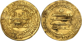 al-Mu’tamid ´alâ llâh, 256-279 H./870-892 AD.

Gold Dinar 278 H., Madînat as-salâm. Name of the heir al-Mu’tadid billâh. 4,05g. Album 239.8. 

Very ra...