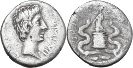 Augustus (27 BC - 14 AD). AR Quinarius, uncertain mint, 29-26 BC. Obv. CAESAR IMP VII. Bare head right. Rev. ASIA RECEPTA. Victory, draped, standing l...