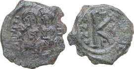 Justin II and Sophia (565-578). AE Half follis, Constantinople mint, dated RY 6 (570-571). Obv. Justin and Sophia enthroned facing, side-by-side. Rev....