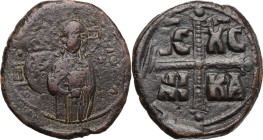 Anonymous. Time of Michael IV, the Paphlagonian (1034-1041). AE Follis, Constantinople mint. Obv. Three-quarter lenght figure of Christ Antiphonetes s...