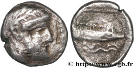 PHOENICIA - ARADOS
Type : Douzième de statère 
Date : c. 350-332 AC 
Mint name / Town : Arados 
Metal : silver 
Diameter : 9,5  mm
Orientation dies : ...