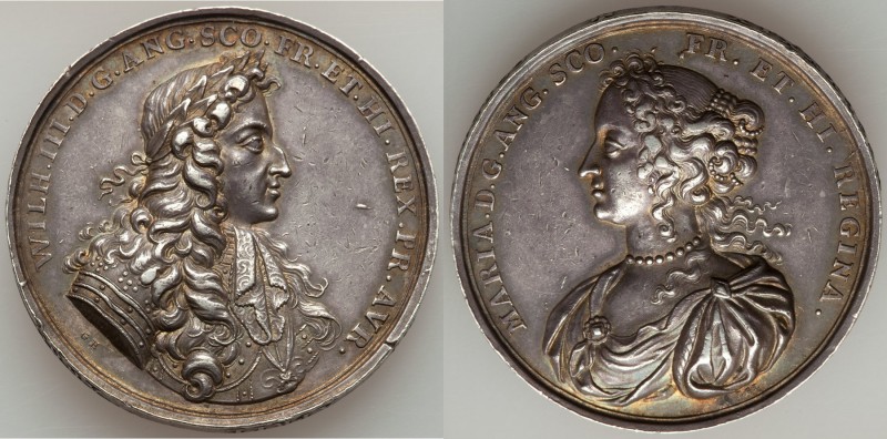 William & Mary Pair of silver Medals 1689 AU, 1) "Restorers of the Anglican Chur...