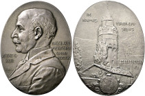 Haus Österreich. Franz Josef I., Kaiser von Österreich 1848-1916 
Mattierte, hochovale Silbermedaille 1899 von F.X. Pawlik, auf den 42. Geburtstag de...