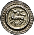 Überlingen, königliche Münzstätte. 
Brakteat 1210-1220. Nach links schreitender Löwe mit zurückgewandtem Kopf, über dem eine Krone schwebt. Der erhob...