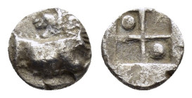 THRACE.Chersonesos.(Circa 386-338 BC). Obol.

Obv : Forepart of lion right, head reverted.

Rev : Quadripartite incuse square; pellets in opposite qua...