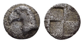 AEOLIS.Kyme.(circa 480-450 BC).Obol.

Obv : Eagle's head left.

Rev : Quadripartite incuse square
SNG Copenhagen 31; SNG Aulock 1623.

Condition : Goo...