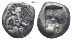 Persia, Achaemenid Kings AR Siglos. (14mm, 5.4 g) Time of Artaxerxes II - Artaxerxes III AR Siglos. Sardes, circa 375-340 BC. Persian king or hero in ...