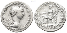 Trajan. Denarius. 114-117 AD. Rome.(18mm, 2.72 g) Anv.: (IMP) CAES NER TRAIAN OPTIM AVG GER DAC PARTHICO, Laureate and draped bust to right. Rev.: P M...