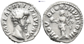 Lucius Verus. Denarius. (18mm, 2.7 g) 161-162 AD. Rome. Anv.: IMP L AVREL VERVS AVG, bare head to right. Rev.: PROV DEOR TR P II COS II, Providentia s...