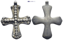 Silver cross pendant with pellets. (36mm, 6.1 g)