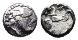 Middle Danube Central European Tribes, type Kroisbacher. 2nd. Century BC. AR Obol (9 mm, 0.96 g.), 'Leierblume' type. Imitating Philip II of Macedon. ...