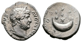 Hadrian. 117 - 138 AD. AR Denarius. ( 17 mm, 2,95 g.). Rome mint, struck 124-127 AD. HADRIANVS AVGVSTVS, laureate head right with slight drapery on le...