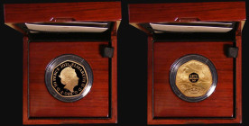 Fifty Pence 2021 50th Anniversary of Decimal Day, struck on 15 February 2021, Gold Proof, the reverse with selective frosting, S.H92 the reverse a cle...