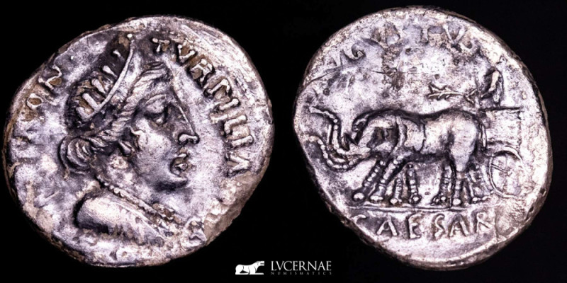 Roman Empire, Augustus, 27 BC – 14 AD
Silver denarius (3.76 g. 20 mm). Minted i...