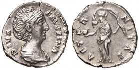 Faustina I (moglie di Antonino) Denario - Busto a d. - R/ L’Eternità stante a s. - RIC 351 AG (g 3,16)

SPL