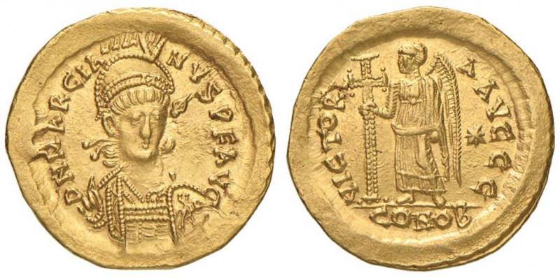 Marciano (450-457) Solido (Costantinopoli) Busto elmato con lancia e scudo di fr...