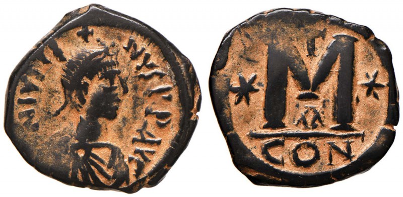 Giustino II (565-578) Follis - Busto a d. - R/ Lettera M - Sear 62 AE (g 15,71)...