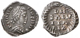 OSTROGOTI Baduila (541-552) Monetazione a nome di Anastasio - Mezza siliqua (Ticinum) Busto diademato a d. - R/ Scritta in corona - MEC 153 AG (g 0,68...