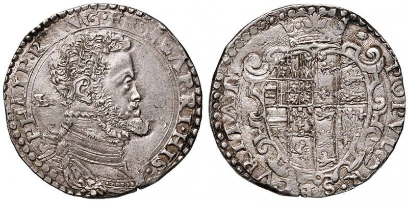 NAPOLI Filippo II (1554-1598) Mezzo ducato - MIR 160 AG (g 15,00) Esemplare di c...