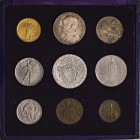 Pio XII (1939-1958) Divisionale 1940 - Nomisma 736 AU, AG, NI, CU R Lotto di nove monete in astuccio

qFDC-FDC