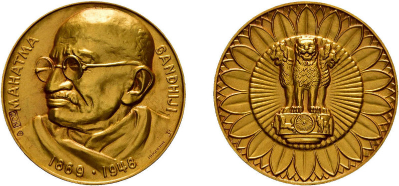 Goldmedaille (29,68g, ca. 35mm), o.J., von Huguenin, auf Mahatma Ghandi. Av: Bru...
