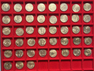 SCHWEIZ, 43 x 10 Franken Vreneli der Jahre 1911 (6x), 1912 (7x), 1913 (6x), 1914 (6x), 1915 (6x), 1916 (6x) und 1922 (6x). Erhaltung meist um vorzügli...