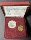 ALLE WELT, kleiner Nachlass von Silbermünzen und Goldmedaillen. Dabei u.a.: 4 Personenmedaillen aus Gold, ein Silber- und Goldmedaillen-Set 1992 Brien...