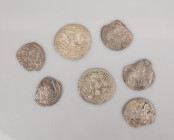 DYNASTIE DES SASSANIDES
Vahram II
Ensemble de quatre monnaies présentant une rare iconographie pour le monde sassanide, avec les trois membres de la f...