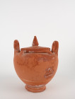 Lebes gamikos à couvercle et excroissances sur le col
Terre cuite rouge
Hauteur : 12 cm

Grande Grèce IV ème siècle avant J.-C.

Expert : Florian Bour...