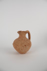 Oenochoe à bec tréflé
Terre cuite commune ocre rose
Hauteur : 10 cm

Bassin méditerranéen antique

Provenance : Vente Aguttes, 7 Septembre 2023, lot 2...