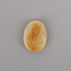 Camée représentant une vierge en buste à l’enfant coiffé d’un nimbe crucigère
Dans le champ, légende ΜΡ ΘΥ (mère de dieu)
Calcédoine
2,5 cm

Travail X...