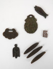 CHINE et Asie
Ensemble de monnaies asiatiques et amulettes monétiformes, dont monnaies poissons, monnaies bateaux et divers.
Bronze
2 à 6,5 cm

Expert...
