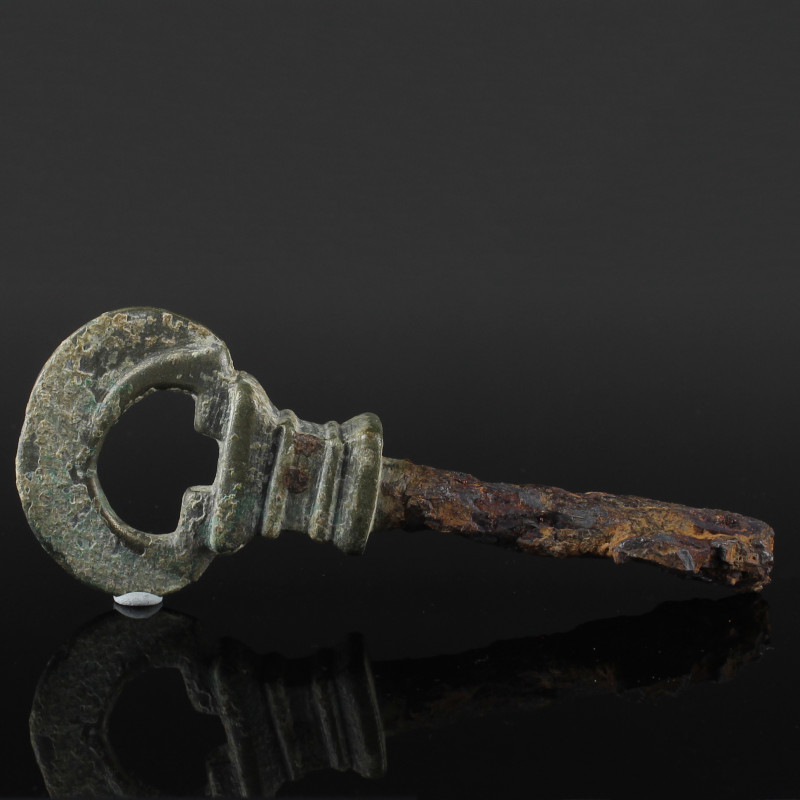 ITEM: Key
 MATERIAL: Bronze
 CULTURE: Roman
 PERIOD: 1st - 3rd Century A.D
 ...