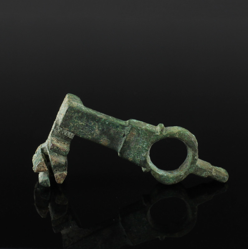 ITEM: Key
 MATERIAL: Bronze
 CULTURE: Roman
 PERIOD: 1st - 3rd Century A.D
 ...