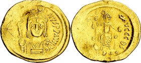 Justino II (565-578). Theopolis. Sólido. (Ratto 760) (S. 376). Anv.: O. (N. IVS)TINVS PP. AVI. Su busto galeado y acorazado de frente, sosteniendo glo...