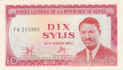 Guinee, 10 Sylis, 1960, UNC, p23a
serial number: FQ 215393
Estimate: $5-10
