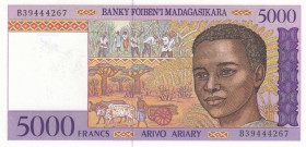 Madagascar, 5000 Francs, 1995, UNC, p78
serial number: B 39444267
Estimate: $10-20