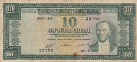 Turkey, 10 Lira, 1952, FINE / VF, p156
serial number: B9 22402
Estimate: $25-50