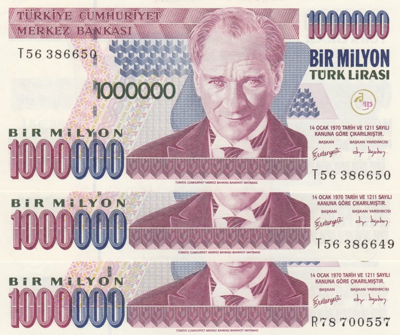 Turkey, 1.000.000 Lira, 2002, UNC, p209a, (Total 3 banknotes)
serial numbers: R...