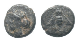 IONIA, Ephesos. ca 387-289 BC. AE
Obv: E-F, bee
Rev: Forepart of a stag right. Condition: Good very fine
Weight: 1.45 g
Diameter: 10.28 m