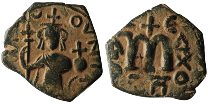 Constans II (AD 641-668)
AE Follis (24mm, 3,66g)

Artificial sandpatina