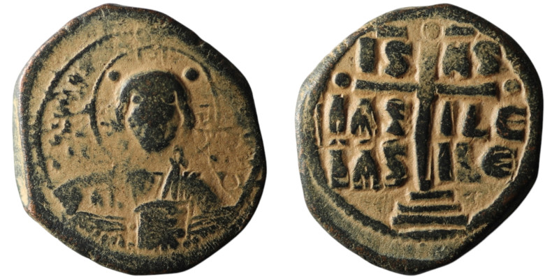 Anonymous Follis. Time of Basil II with Constantine VIII (AD 976-1025). Constant...