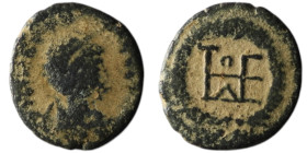 Theodosius II (AD 402-450). Constantinople
AE Nummus (13mm, 0,94g)

Artificial sandpatina