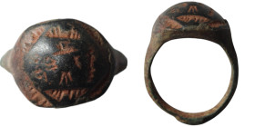 Ancient bronze ring with ornament
(24mm, 6,62g)