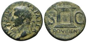 DIVUS AUGUSTUS (Died 14). Dupondius. Rome. Struck under Tiberius.
Obv: DIVVS AVGVSTVS PATER.
Radiate head left.
Rev: S - C / PROVIDENT.
Altar. 10,38 g...