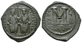 JUSTIN II, with SOPHIA (565-578). Follis.
Obv: D N IVSTINVS PP AVG.
Justin and Sophia seated facing on double throne, holding globus cruciger and cruc...