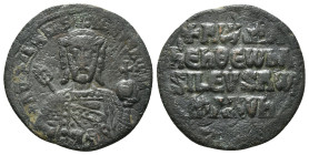 CONSTANTINE VII PORPHYROGENITUS(913-959) and ROMANUS I LECAPENUS (920-944). Follis. Constantinople.
Obv: + ROmAn' bASILEVS RWm'.
Crowned and bearded b...
