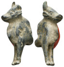 A forepart of an bronze Roman period bull.
35,10 g - 55 mm