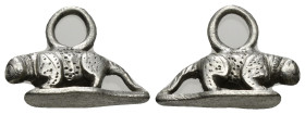 Antiquities
A silver pendant in the form of an animal (c. 1st century BC)
2,89 g - 19,21 mm
